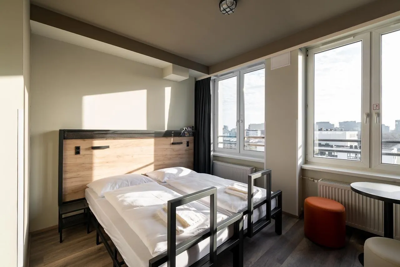 Albergue A Pousada A&O Warszawa Wola
